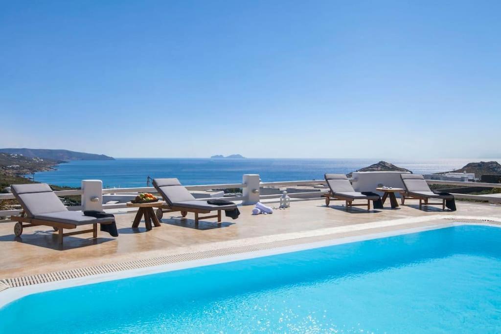 Lavinia Mykonos Town
